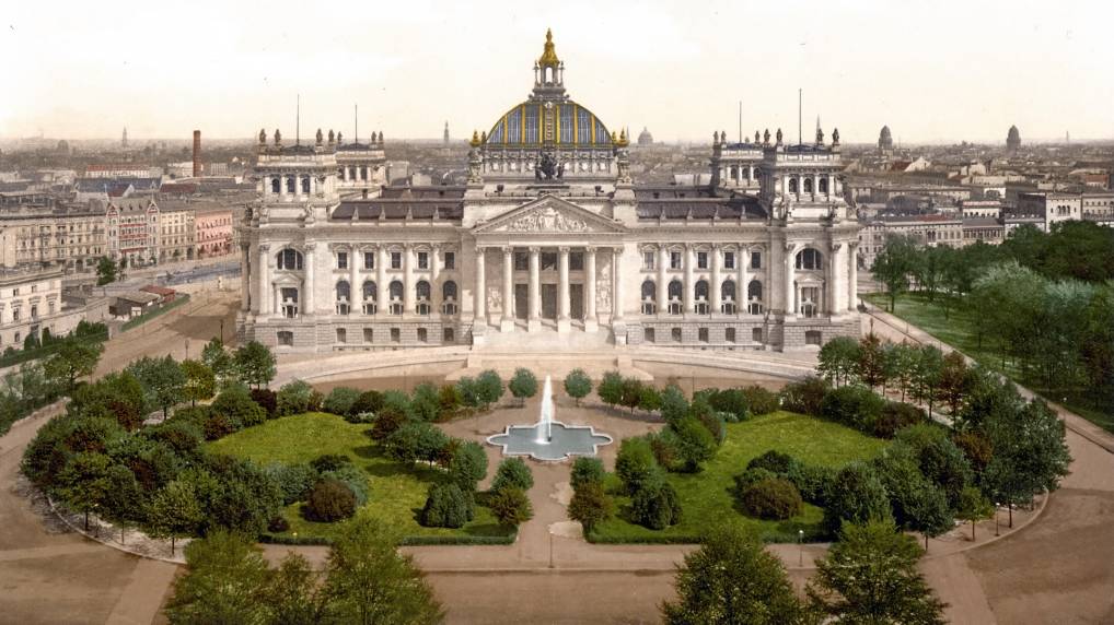 Deutscher Reichstag um 1870