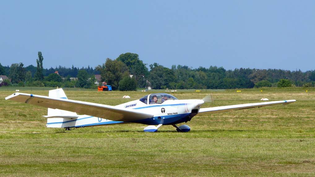 SF 25  C  ROTAX-Falke