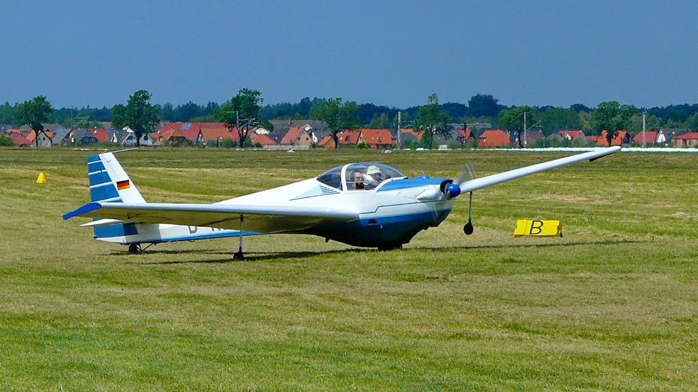 SF 25  C  ROTAX-Falke