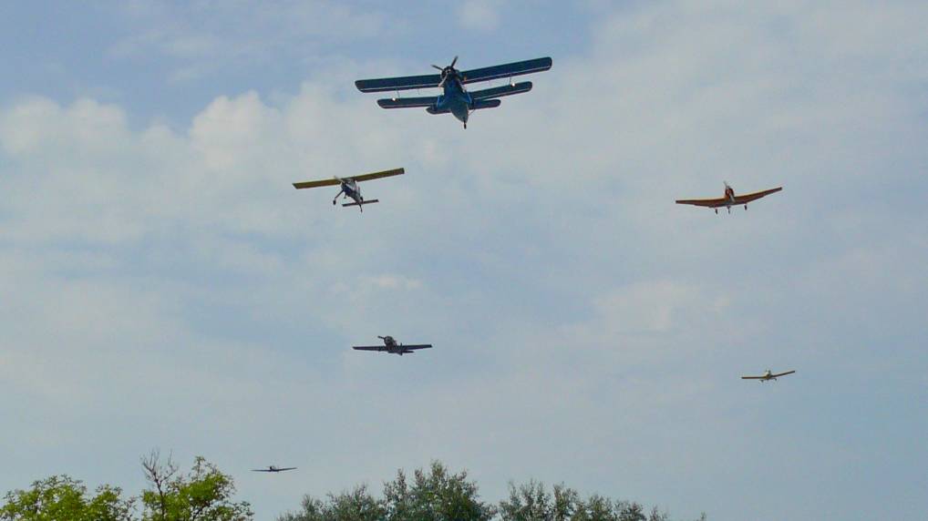 8. Internationales Ostblock Fahrzeugtreffen in Ptnitz 2009