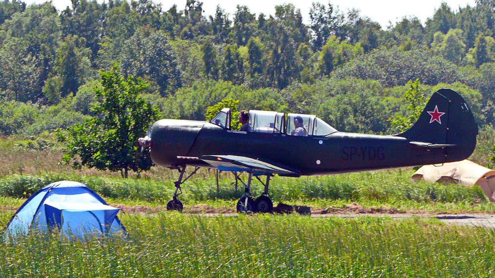 12. Internationales Ostblock Fahrzeugtreffen in Ptnitz 2013